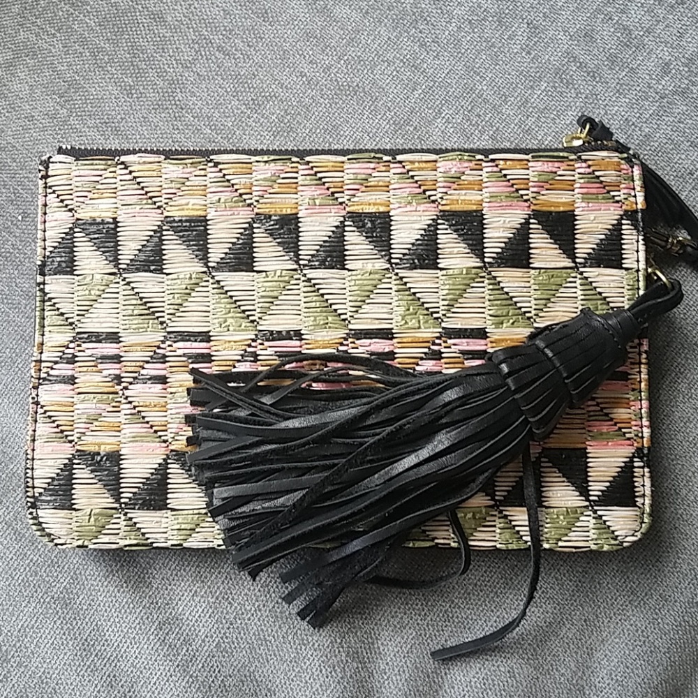 NWOT Ann Taylor Clutch